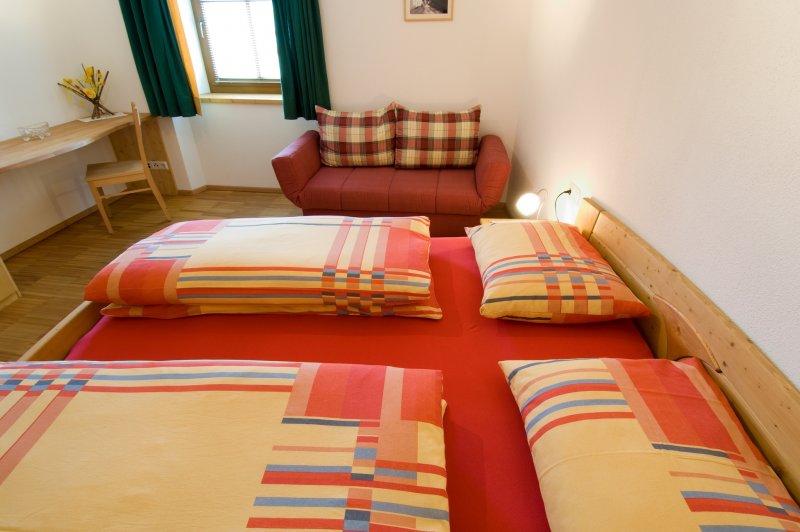 Sonnenheimhof_Zimmer1